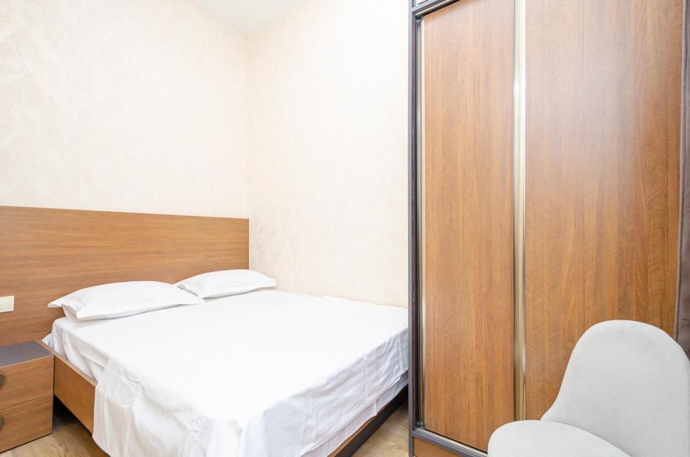 15. Double Room Apartaments With Fresh Style Єреван Екстер'єр фото